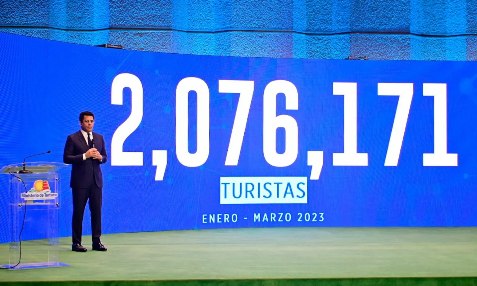 RD rompe récord de llegada turistas con más de dos millones en primer trimestre 2023