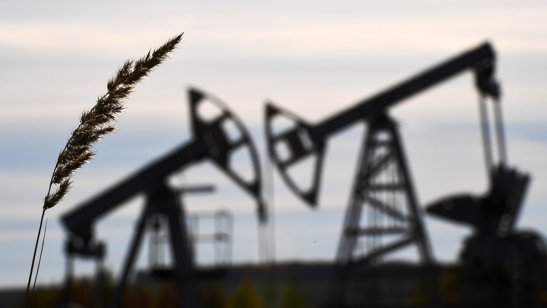 Más miembros de la OPEP+ podrían reducir la producción de petróleo