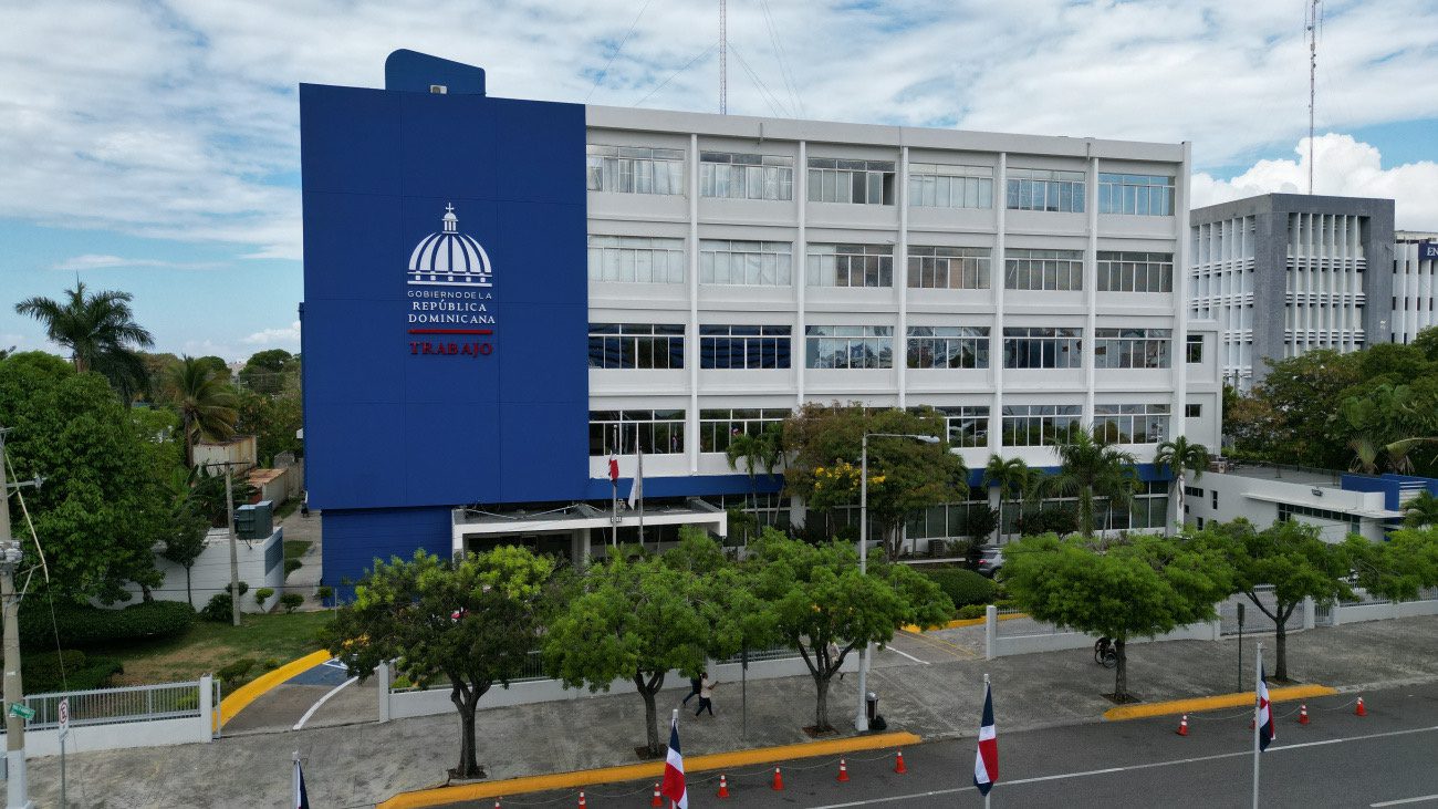 Ministerio de Trabajo reitera 1 de mayo “Día del Trabajador” es no laborable