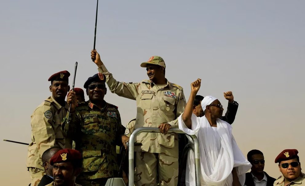 Conflicto en Sudán: por qué iniciaron los combates y qué está en juego en el país africano