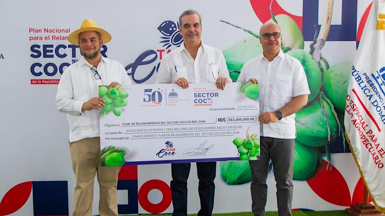 Presidente Abinader pone en marcha Plan Nacional de Relanzamiento del Sector Coco; inversión en financiamiento de RD 883 millones