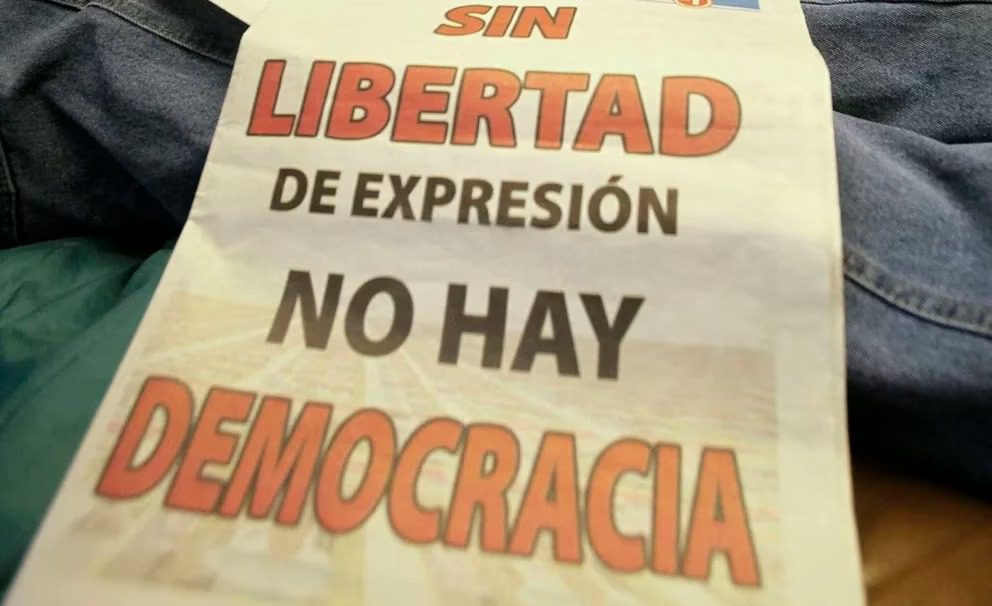 Al menos 185 periodistas abandonaron Nicaragua desde 2018 debido a las agresiones del régimen de Daniel Ortega