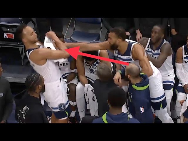 Un jugador de la NBA suelta un puñetazo a su compañero de equipo