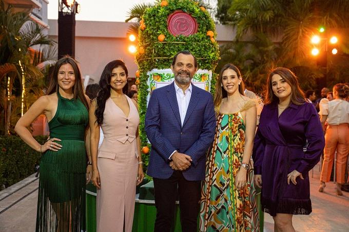 Arte y mixología en una experiencia sensorial con Tanqueray