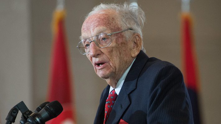 Fallece a los 103 años Benjamin Ferencz, último fiscal superviviente de los Juicios de Núremberg