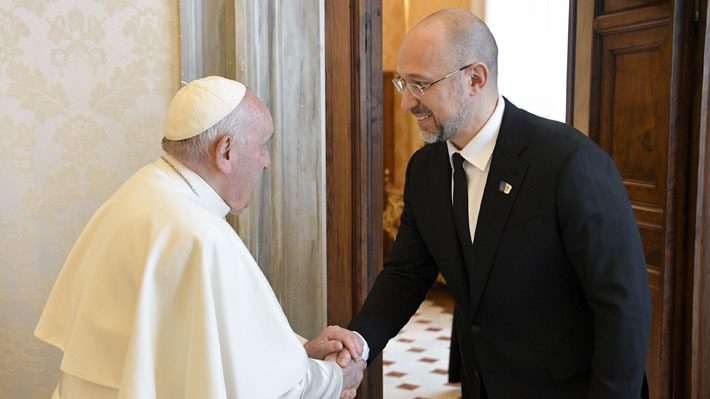Ucrania pide ayuda al Papa para traer de regreso a los niños que fueron llevados a la fuerza por Rusia