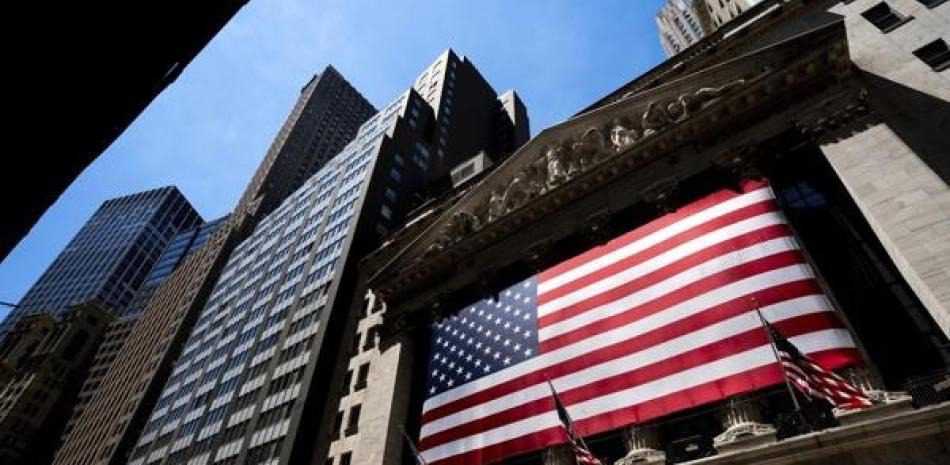 La Fed eleva las tasas por décima vez para frenar la inflación de EEUU