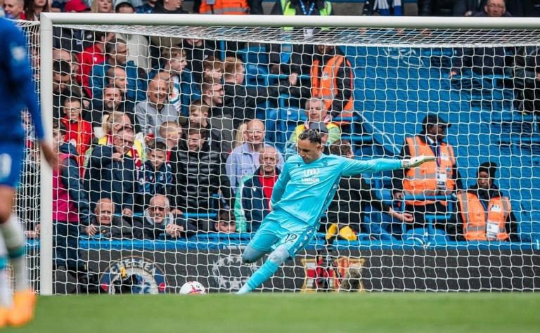 Keylor Navas y el Nottingham a las puertas de una gran noticia que los podría salvar del descenso