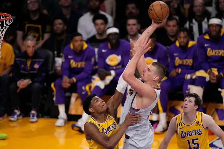 Nuggets disputarán sus primeras finales de la NBA; barren a Lakers