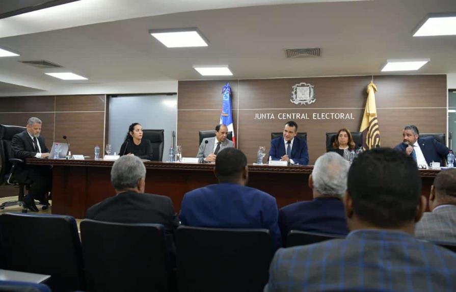 Partidos políticos piden a JCE extender el plazo para hacer las reservas