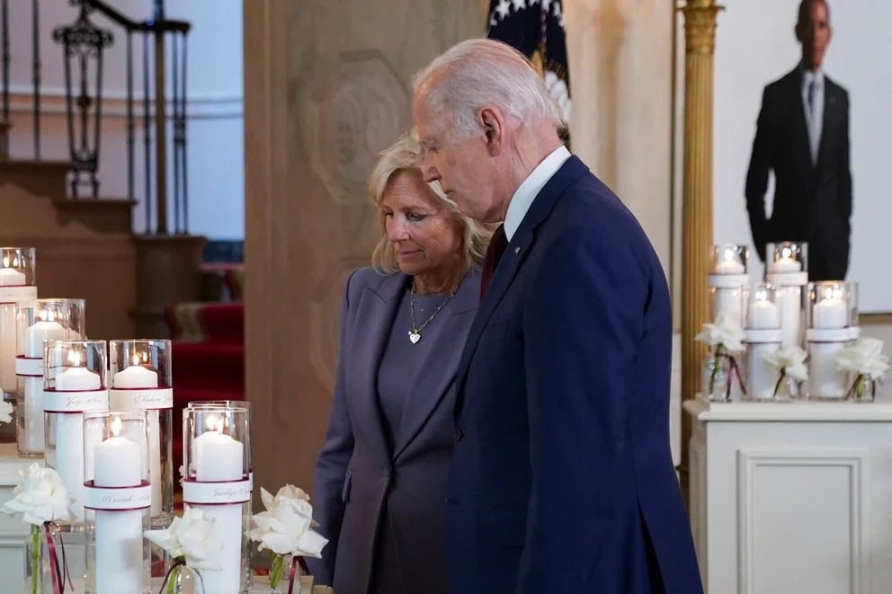 A un año de la masacre de Uvalde, Biden aseguró que las escuelas de EEUU se han convertido en “campos de matanzas”