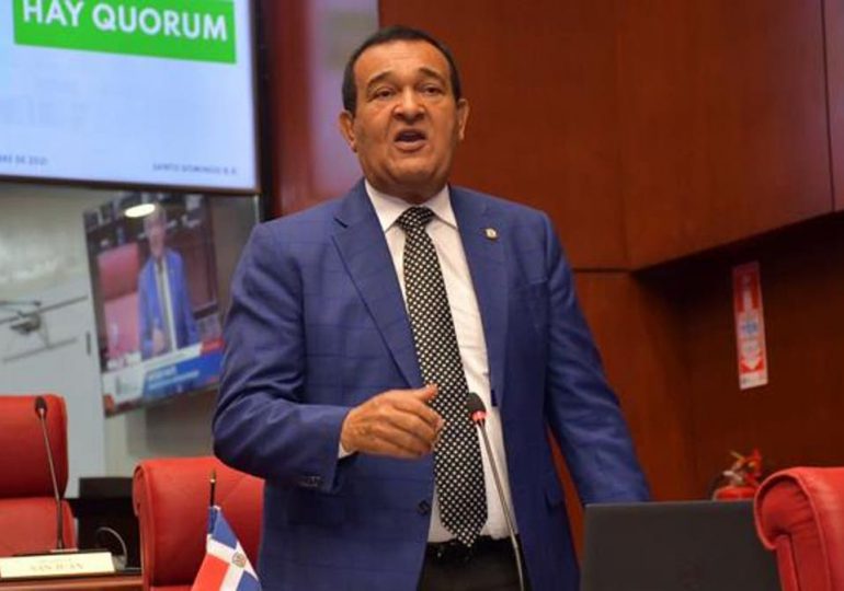 Senador Antonio Marte somete proyecto de ley que prohíbe la tala de árboles