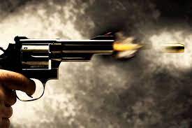 Tiroteo en Los Tres Brazos deja un muerto y un herido