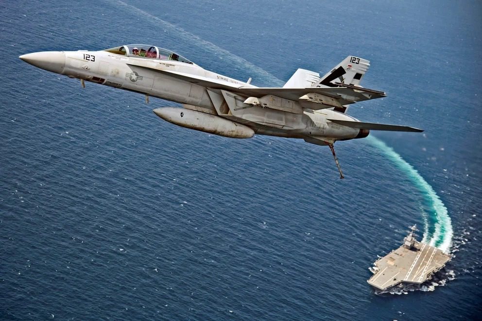 Cómo es el USS Gerald R. Ford, el portaaviones más grande y poderoso del mundo que revoluciona la tecnología naval
