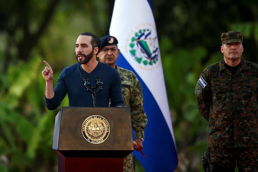 Bukele lanzará una “ofensiva contra las pandillas” en medio de las denuncias sobre violaciones a los derechos humanos