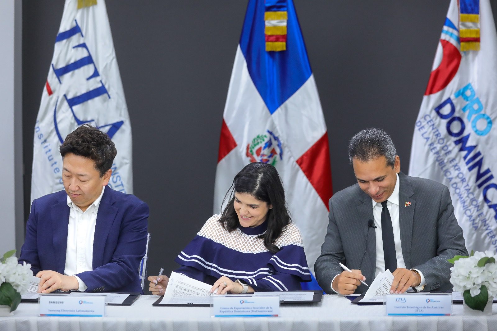 Samsung Innovation Campus 2023 apuesta por la educación y la Agenda Digital en República Dominicana 
