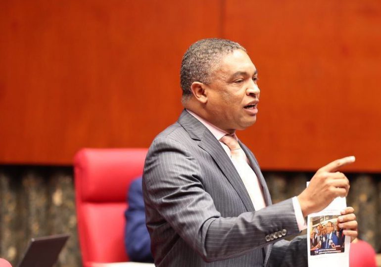 “Gobierno no quiere que lo auditen” afirmó el senador Yván Lorenzo