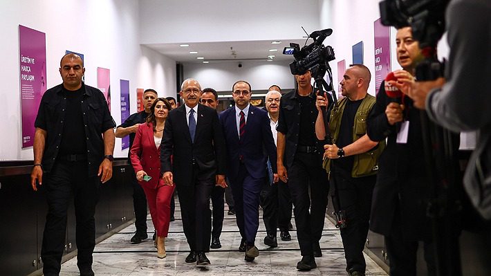 Oposición turca denuncia "manipulación" electoral y desconoce triunfo de Erdogan: Todo se definiría en segunda vuelta