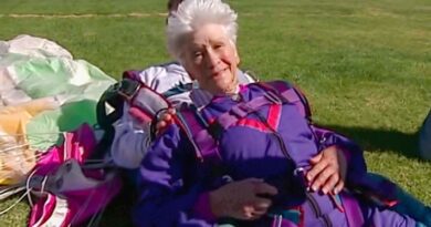Muere en Australia anciana de 95 años que fue reducida con un táser por un policía