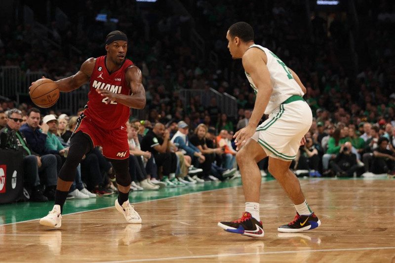 El Heat se pone 2-0 sobre Celtics en la final del Este con la labor de Butler y Adebayo