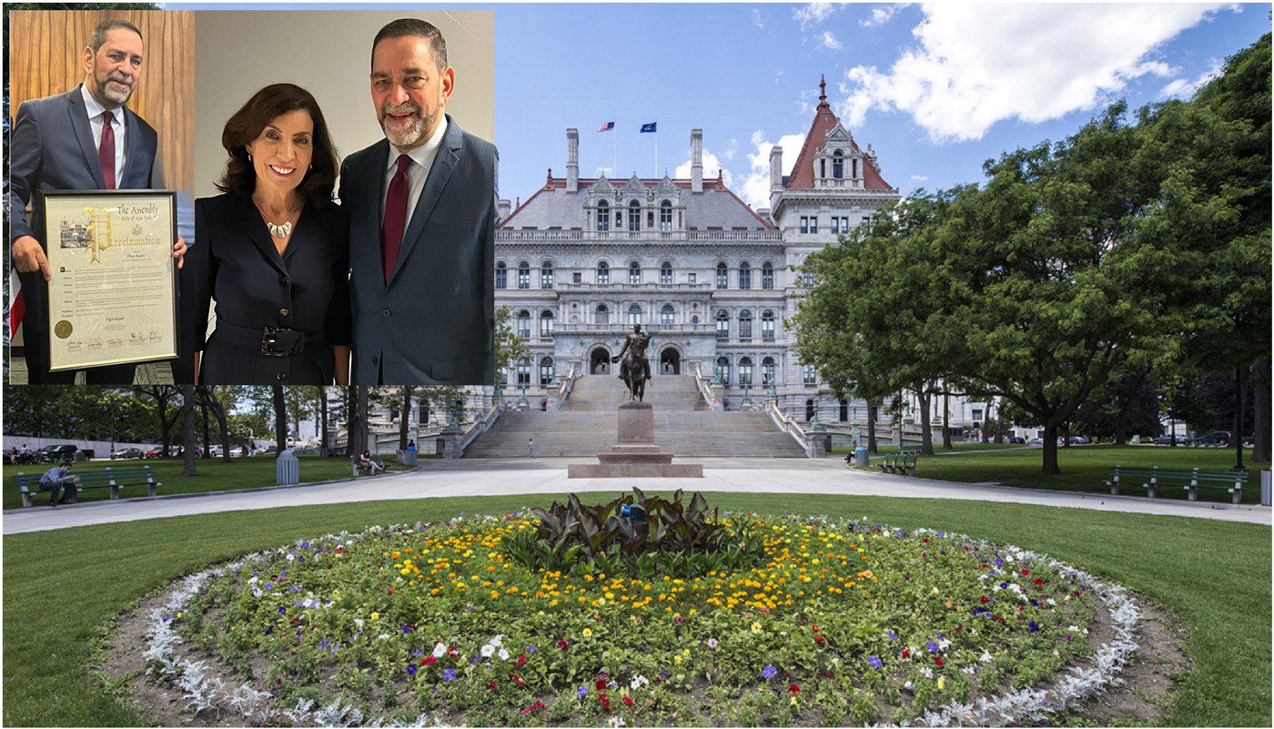Gobernadora NY asiste a  entrega de proclama  a Jáquez en capitolio estatal por  Día de los Dominicanos en Albany