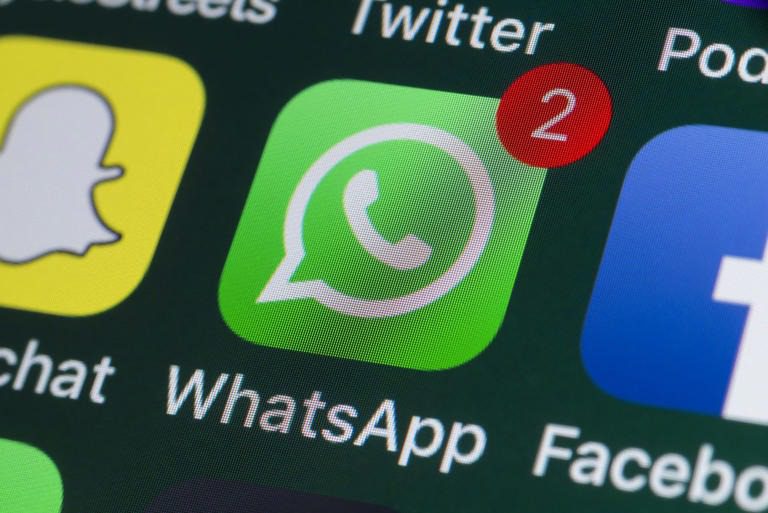Desvelando el secreto: El truco poco conocido para rastrear la ubicación de tus contactos de WhatsApp sin que lo sepan"