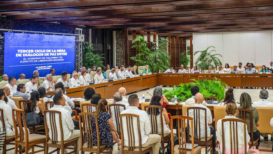 Aplazan cierre del tercer ciclo de diálogos entre ELN y el Gobierno de Colombia en Cuba