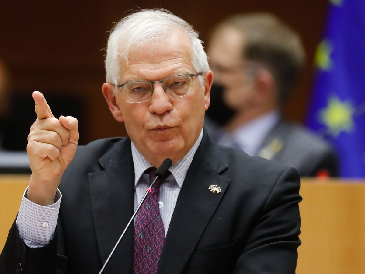 Borrell admite que la UE carece de "materiales críticos" para la producción de municiones