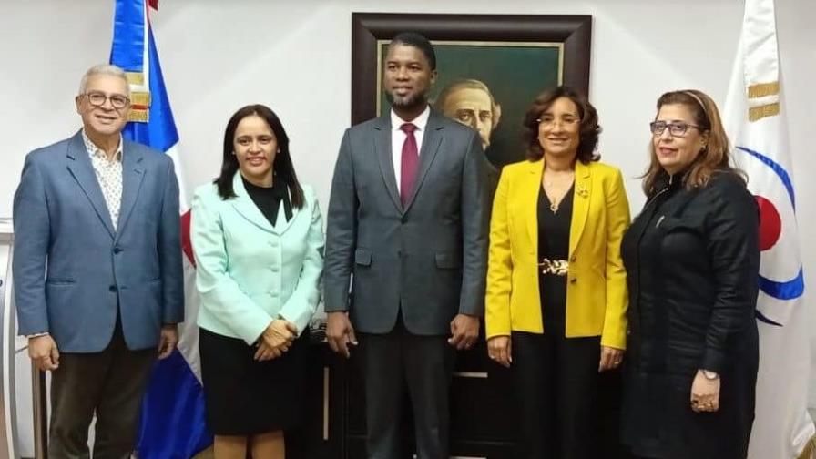 Cámara de Cuentas escondió auditorías y alteraba actas