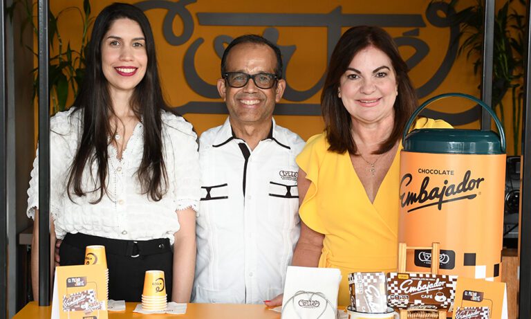 Cortés Hermanos presenta nuevo chocolate café