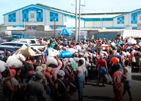 "Ultimátum de los camioneros haitianos: amenazan con bloqueo total y desatan el temor de un caos en las carreteras"