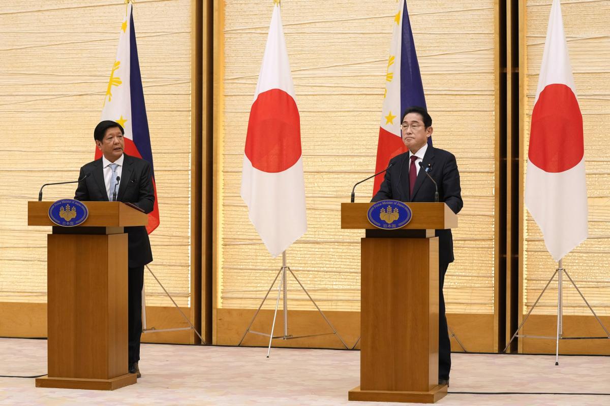 EE.UU., Japón y Filipinas acuerdan reforzar la cooperación militar