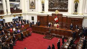 El Congreso de Perú cita a comparecer a ministra de Salud por epidemia de dengue