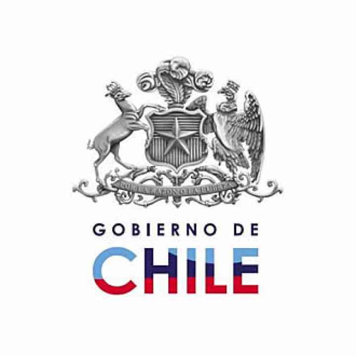 El Gobierno de Chile llama a la población a juntar agua ante posible megacorte en Santiago