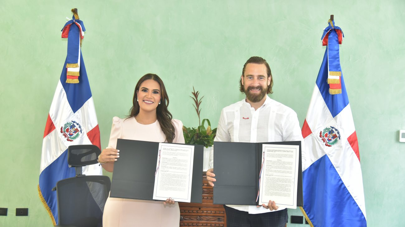 INDEX y Spain Business School acuerdan facilidades para la formación profesional de los dominicanos residentes en el exterior