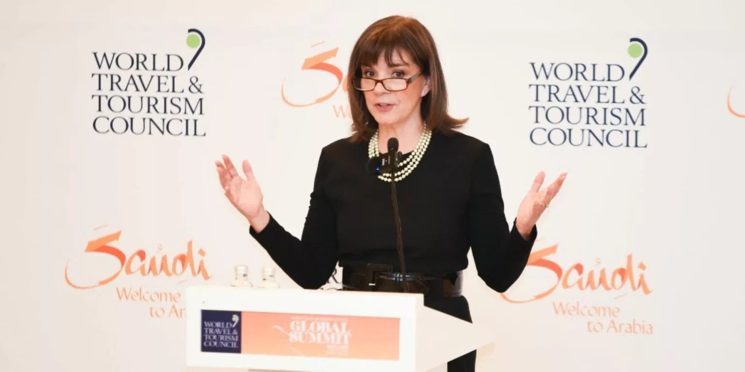 Julia Simpson elogia el Turismo Dominicano: Una Industria en Posición de Éxito y Fortaleza