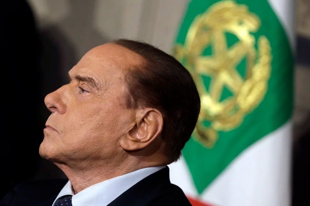 "Italia se despide de Silvio Berlusconi: Un funeral de Estado para el ex primer ministro"