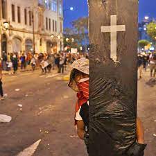Las muertes durante las protestas en Perú se investigarán en sus regiones y no en Lima