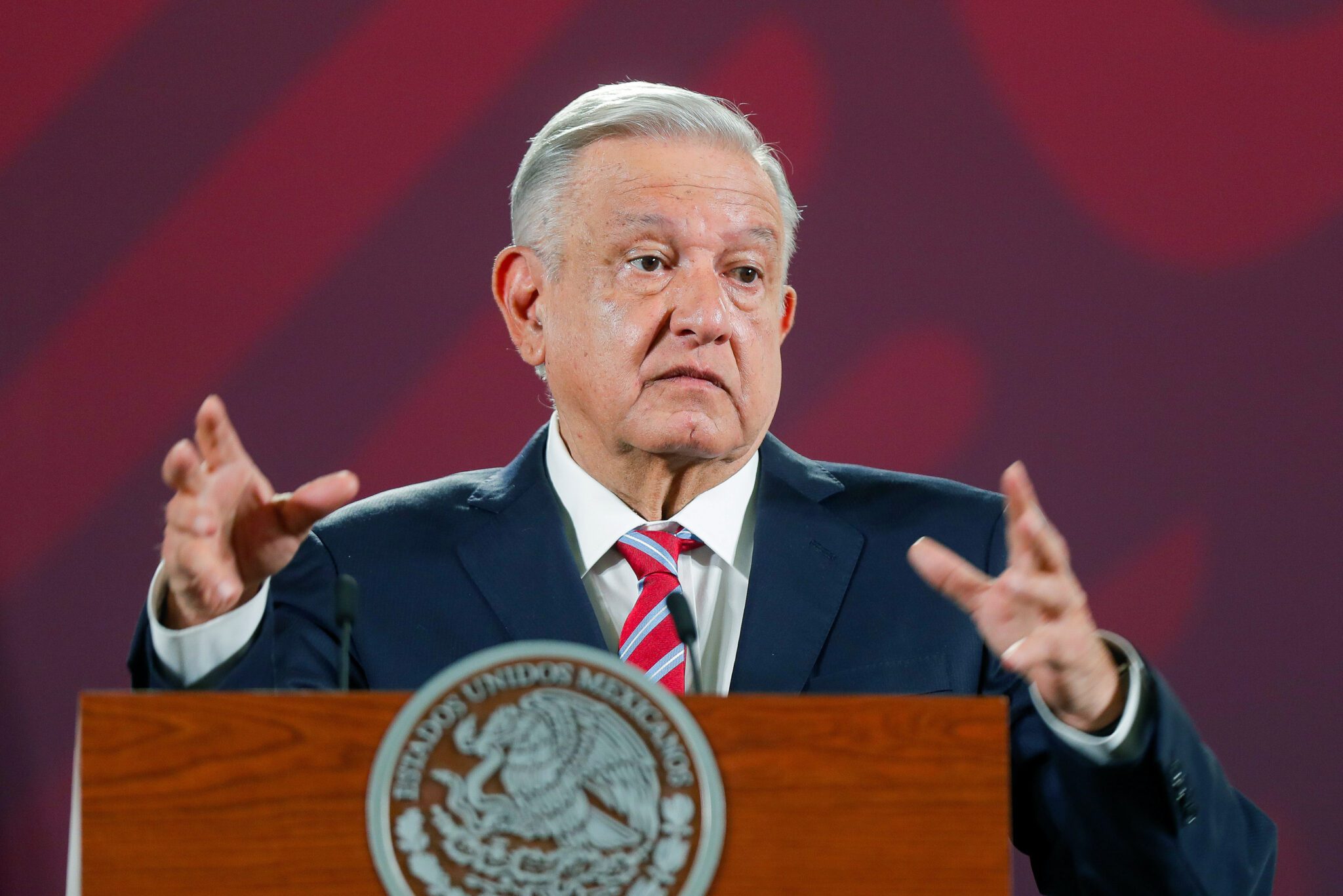 López Obrador revela la cifra de funcionarios que dejarán sus cargos para ser candidatos en México