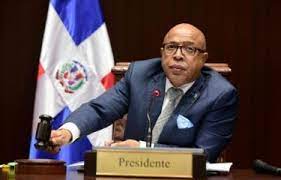 Los "piques" de Pacheco con diputados por impuntualidad, inasistencia y desinterés