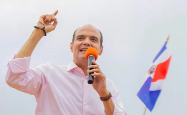Ramfis Trujillo dice hospitales están en abandono: ¿"Y esto es lo que vamos a reelegir"?