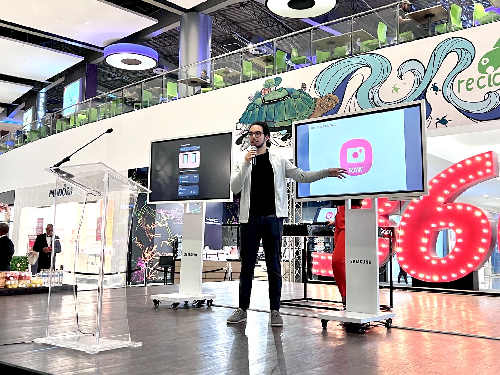 Samsung Electronics RD demostró las funcionalidades épicas del Galaxy S23 en una masterclass para creadores de contenido 