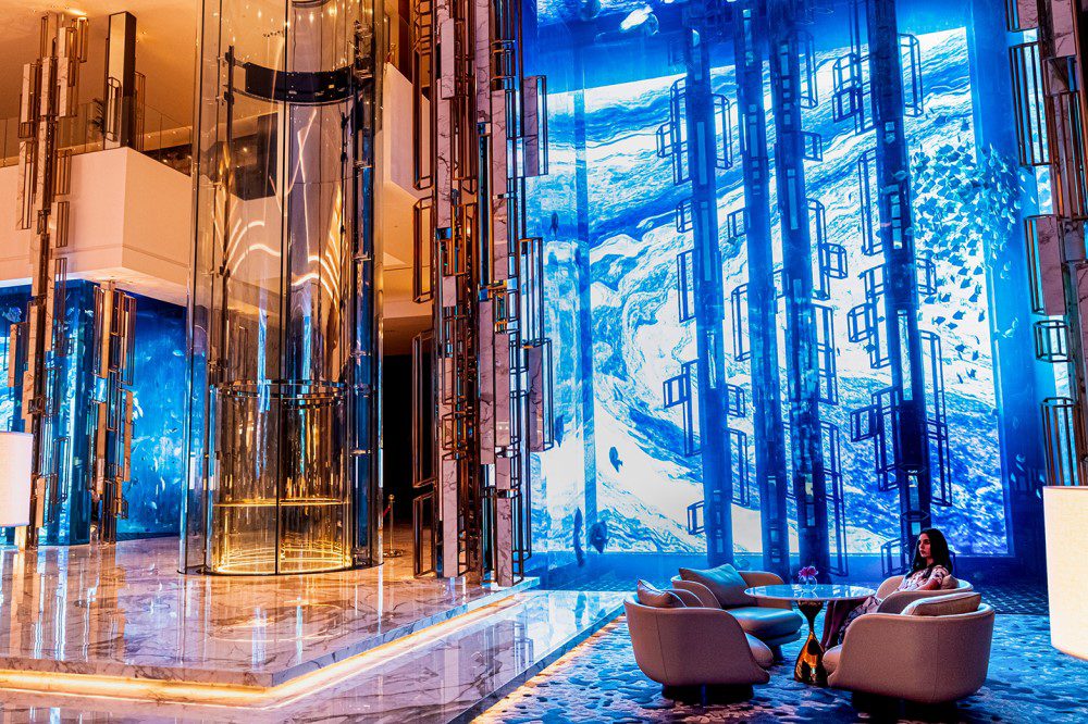 Samsung cautiva a los huéspedes del lujoso resort de Dubái con The Wall y Smart Signage
