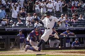 Con un doble de dos carreras de Bader, Yanquis superan 5-3 Rangers