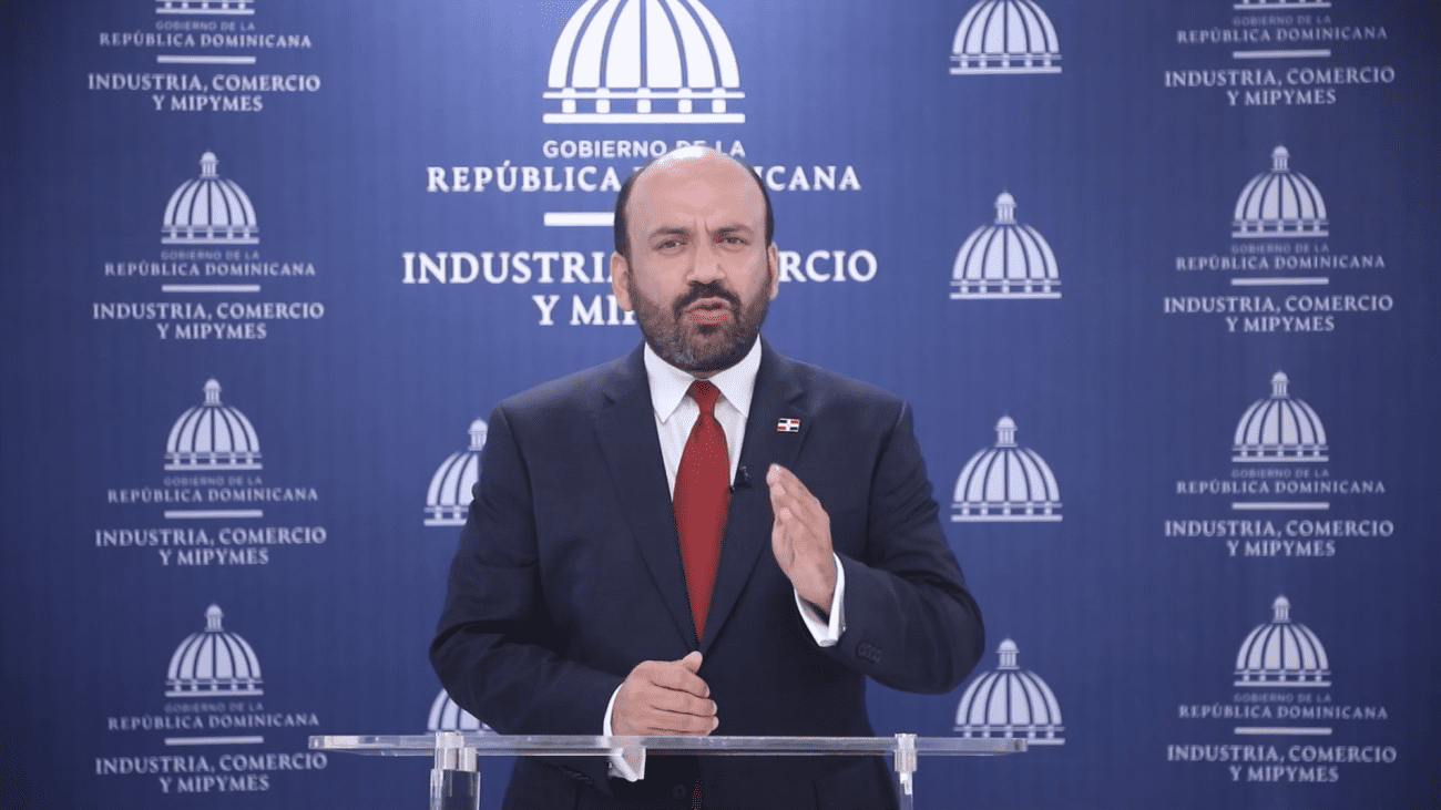 Viceministro de Comercio Interno informa combustibles bajan por séptima semana consecutiva