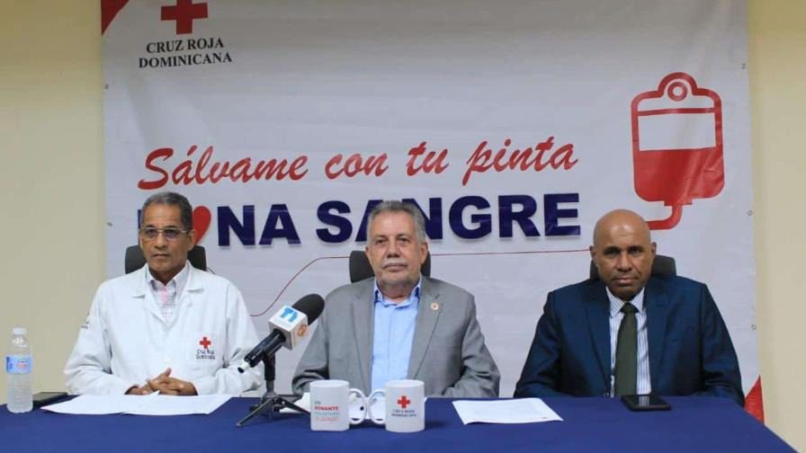 "Cruz Roja alarma: ¡Solo el 1.67 % de los donantes dominicanos de sangre dona de manera voluntaria!"