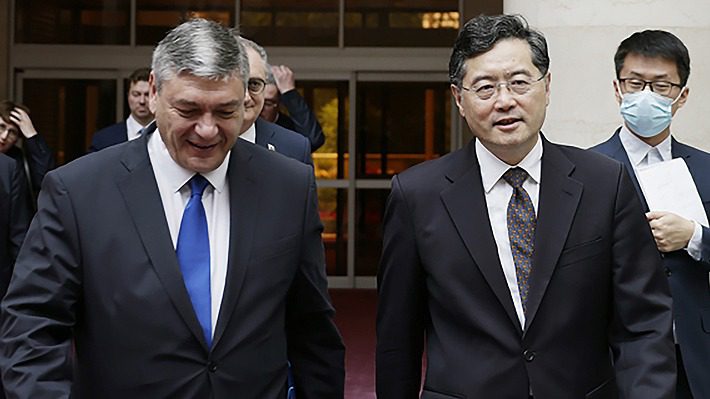 China expresa su apoyo a Rusia tras crisis generada por rebelión abortada del grupo Wagner