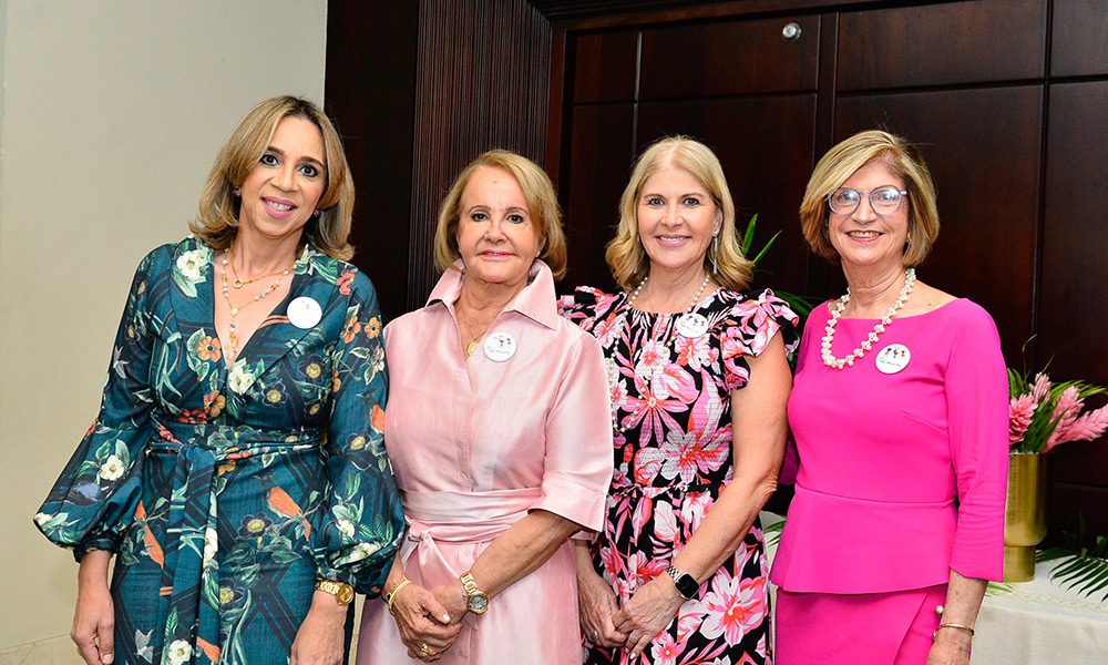 Realizan cena a beneficio del Hogar Niñas de Dios