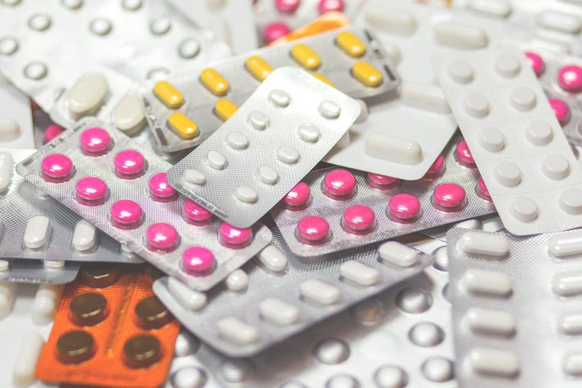 "¡Sin tiempo que perder! La imperante necesidad de una política nacional de medicamentos en la República Dominicana"