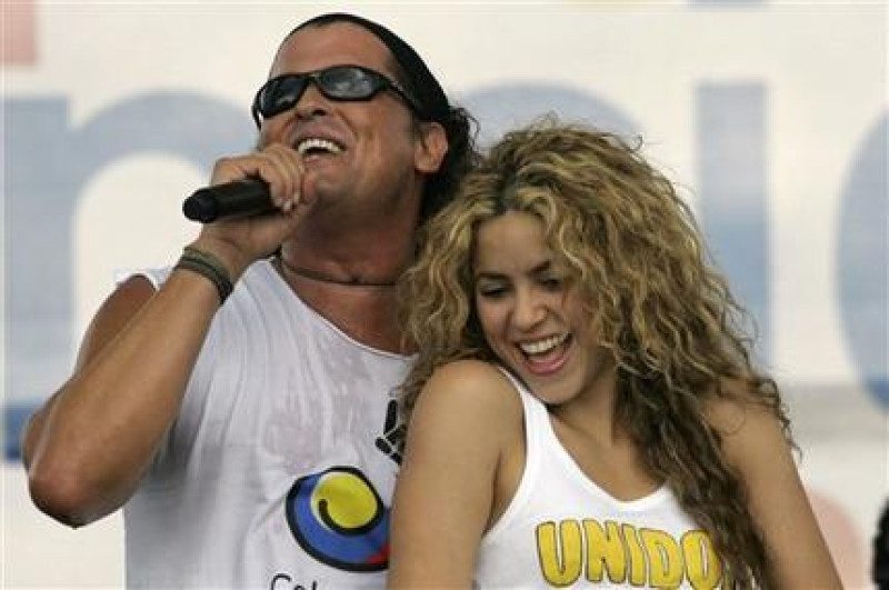 El artista Carlos Vives explica su "me gusta" a foto de Piqué y Clara Chía